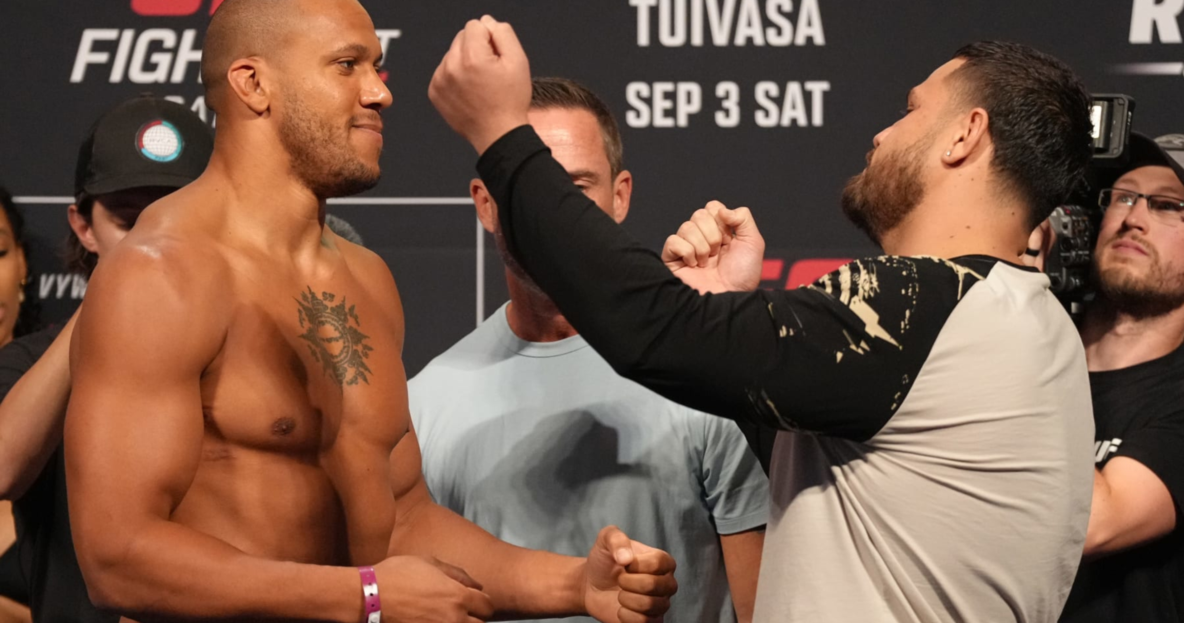 Ufc Fight Night Gane Vs Tuivasa Odds Schedule Predictions