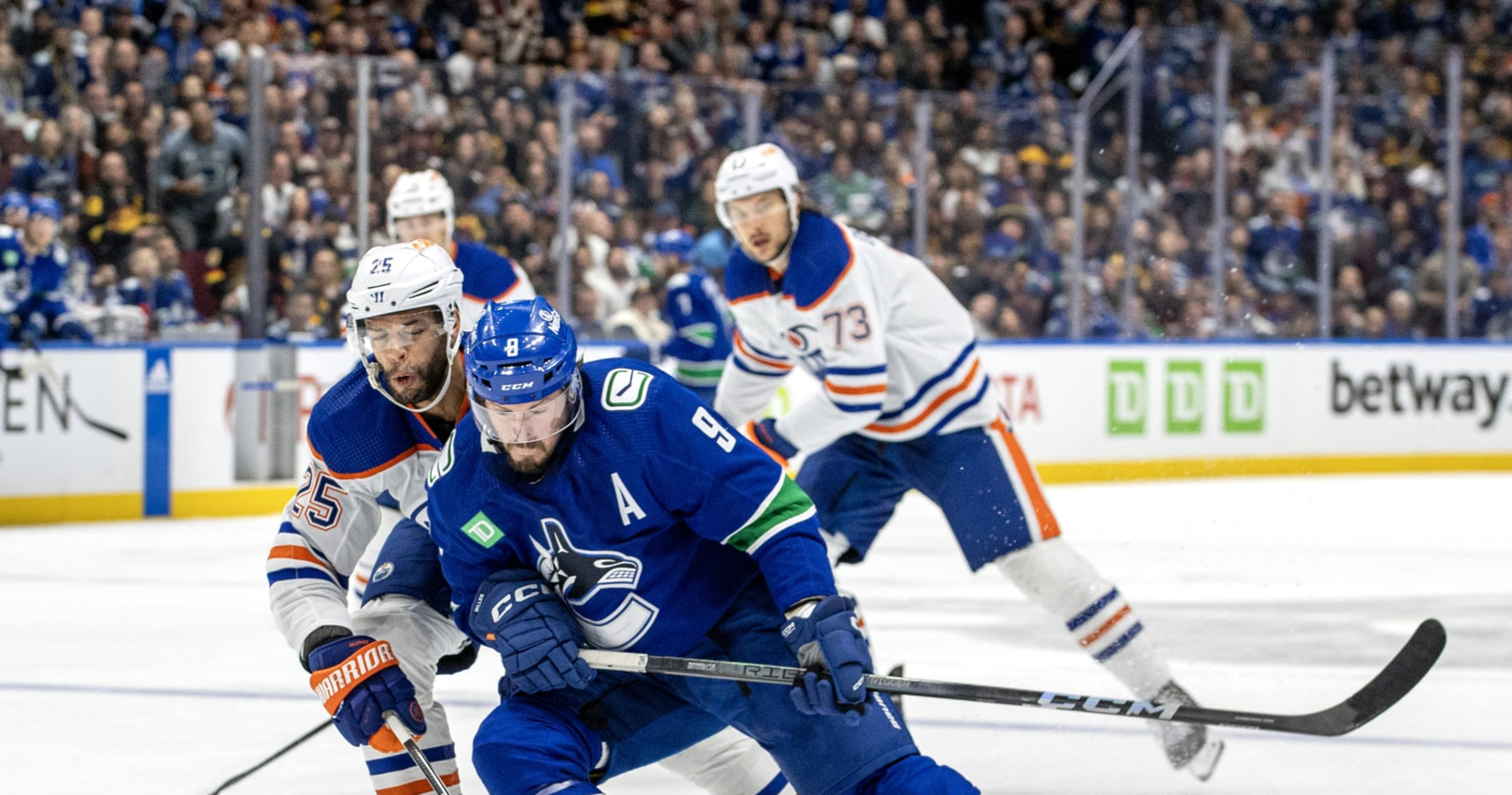 Canucks Win Game 5 Vs Oilers As NHL Fans Hail J T Miller S Game