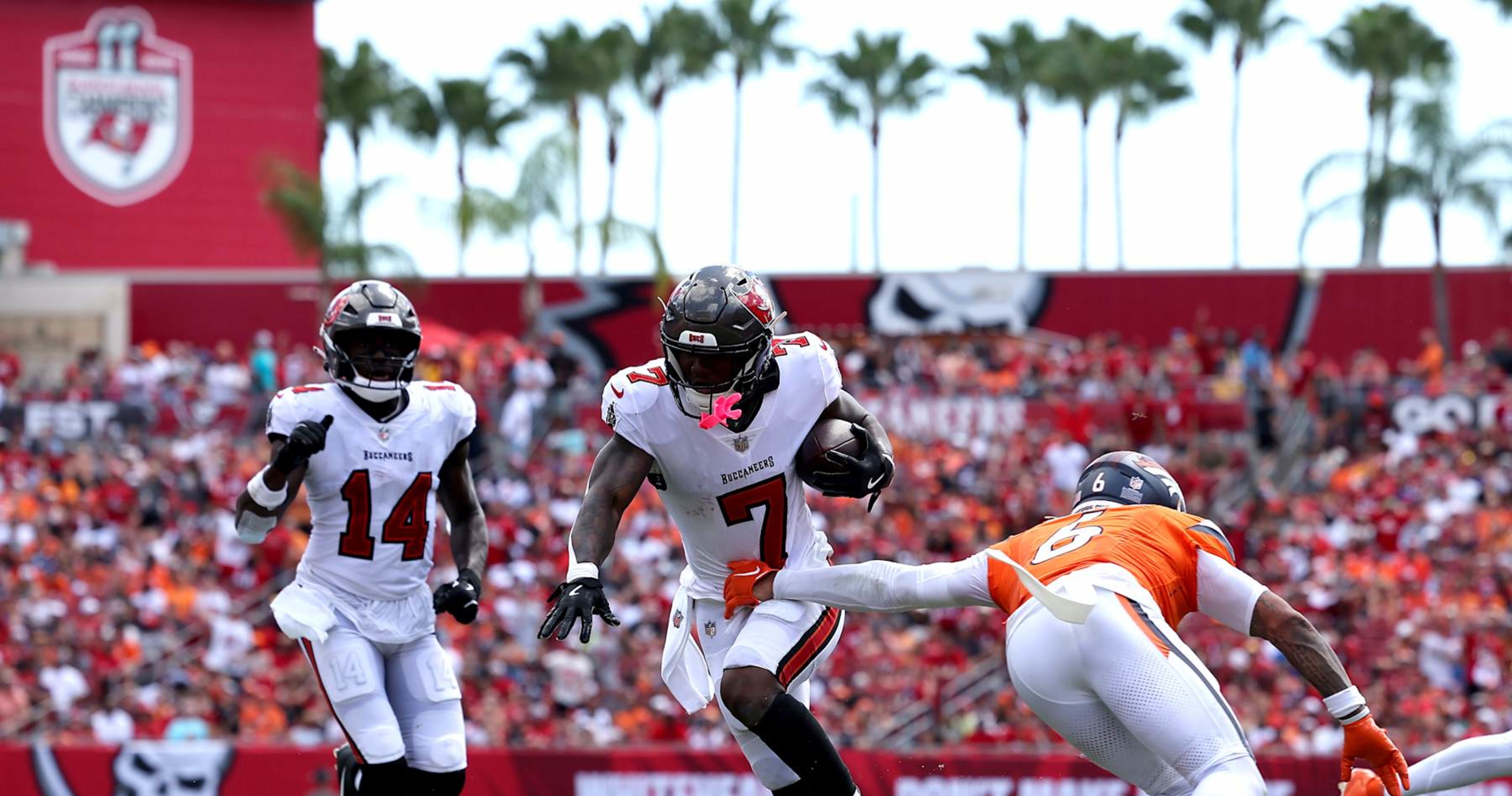 Fantasy Alert Bucs Rb Bucky Irving Has Earned More Snaps Todd Bowles