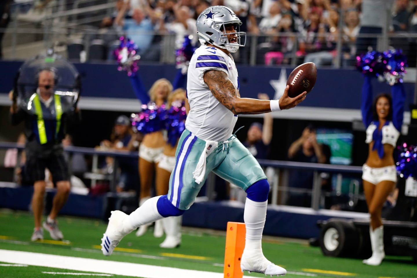 Game Recap: Cowboys Blow Out Jaguars, 40-7