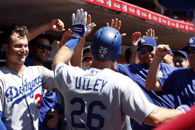 Dodgers' Chase Utley to retire at season's end for family