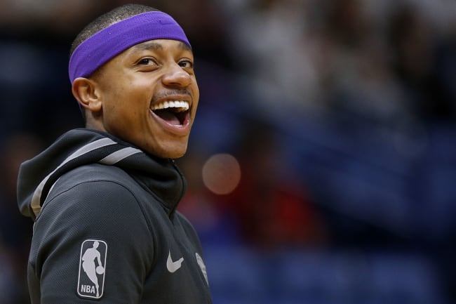 Must C's: Isaiah Thomas drops 42 in G-League debut, signs 10-day contract  with Lakers - CelticsBlog