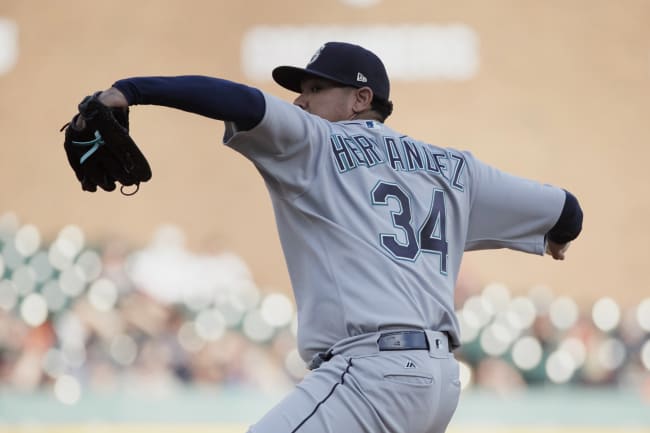 Mariners' Felix Hernandez shuts down A's for 4-0 victory