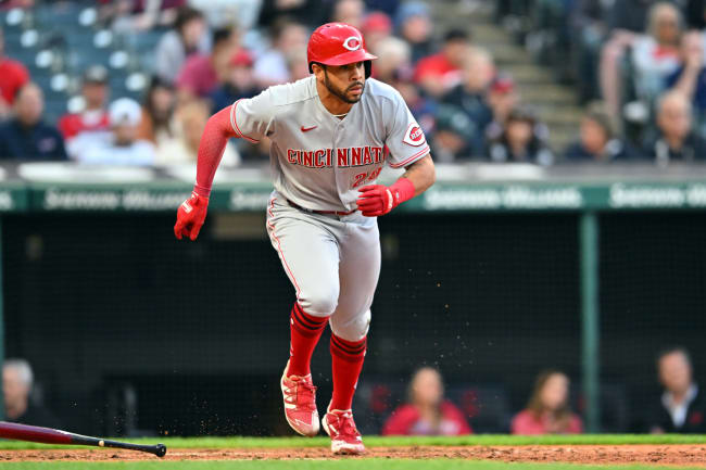 Reds players wear Tommy Pham shirts before game vs. Giants