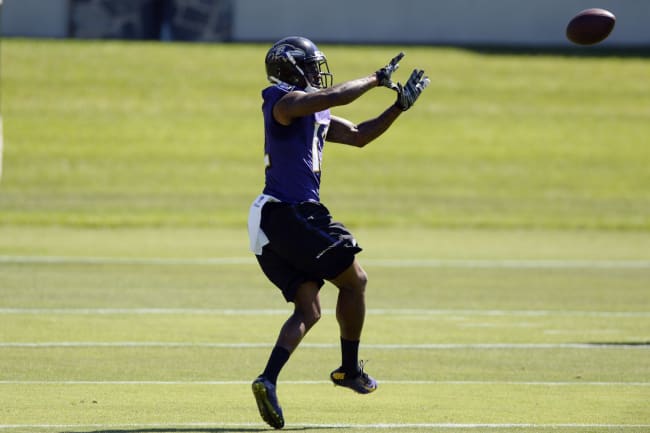 Mike wallace deals ravens jersey