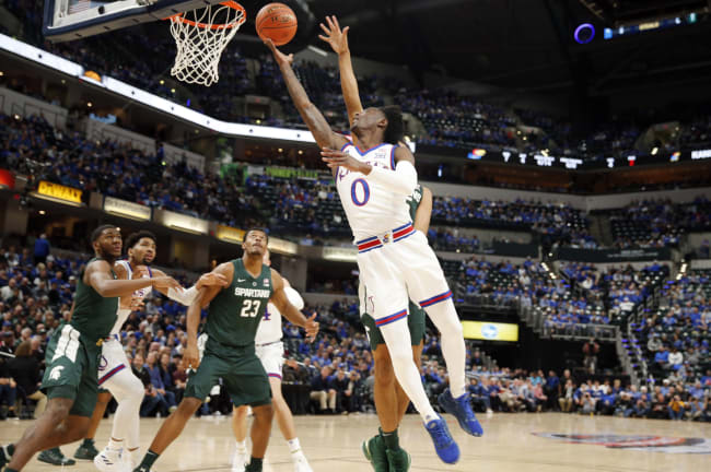 📸 Baseball vs Michigan State – Kansas Jayhawks