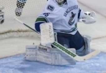 Vancouver Canucks: The Curse of the Goaltender Trades