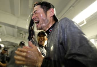 EPIC 🍾🤣 DODGERS ROWDY CHAMPAGNE CELEBRATION LOCKER ROOM SHOWERS