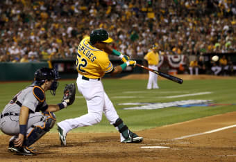 Crisp becomes centerpiece for A's with bat, glove