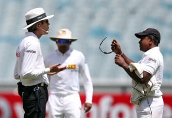 Umpire Bruce Oxenford to retire from international cricket after 15-year  career - India Today