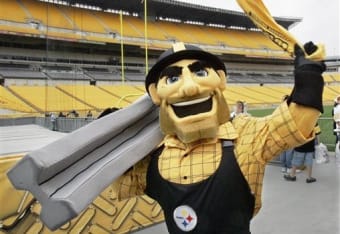 Inside the wild and dangerous world of pro sports mascots