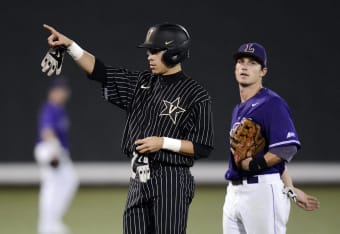 Astros Fan Gets Big Reward for Catching J.J. Matijevic's First