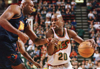 5 Former NBA Players Who Need Their Jerseys Retired Immediately
