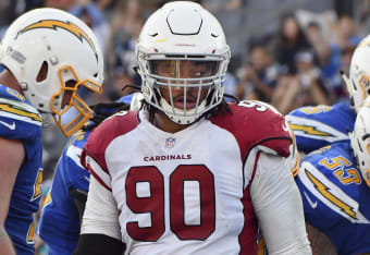 Watch Myles Garrett grab Washington quarterback Dwayne Haskins' shirt tail  for a sack 