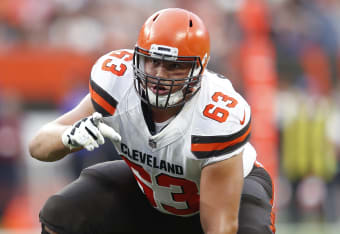 Cleveland Browns Free Agent Review: C Alex Mack - Dawgs By Nature