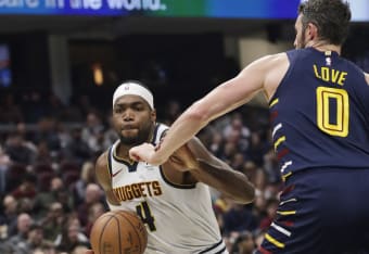 Joe Ingles, Kyle Korver playing heavy minutes despite being over 30; Quin  Snyder on fouling late with 3-point lead
