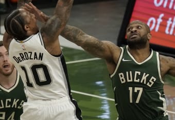 Report: Pelicans trade JJ Redick, Nico Melli to Mavs at the deadline