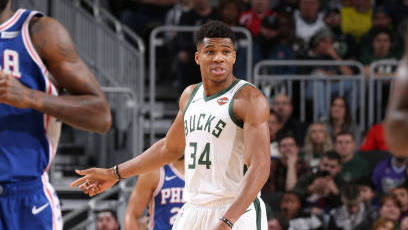 Giannis Antetokounmpo's 1st Nike Signature Shoe Appears to Leak on Social  Media | News, Scores, Highlights, Stats, and Rumors | Bleacher Report