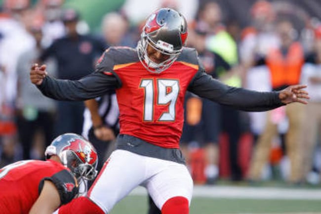 Buccaneers make Roberto Aguayo the highest drafted kicker in a decade 