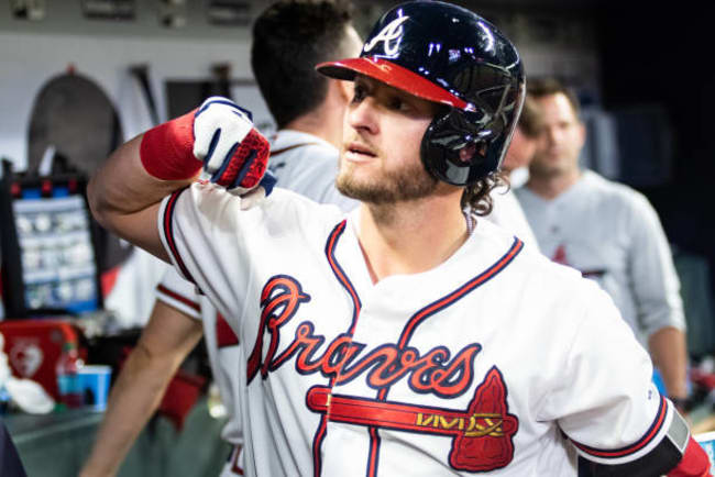 Braves use homers, better bullpen to beat Ryu, Dodgers 4-3