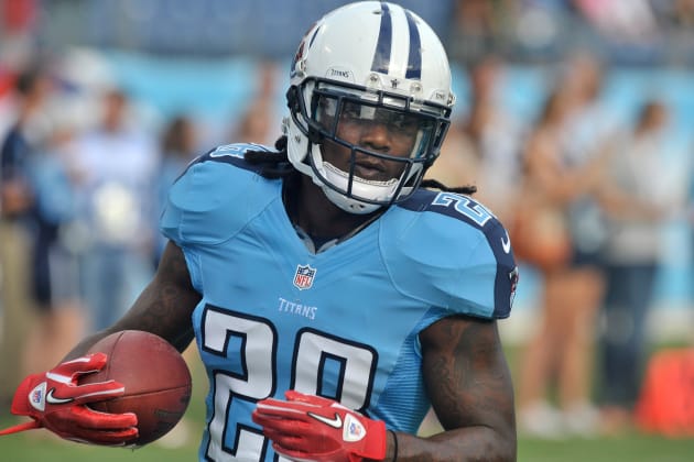 GIF: Chris Johnson, Pseudo-Tough Guy - NOTSportsCenter