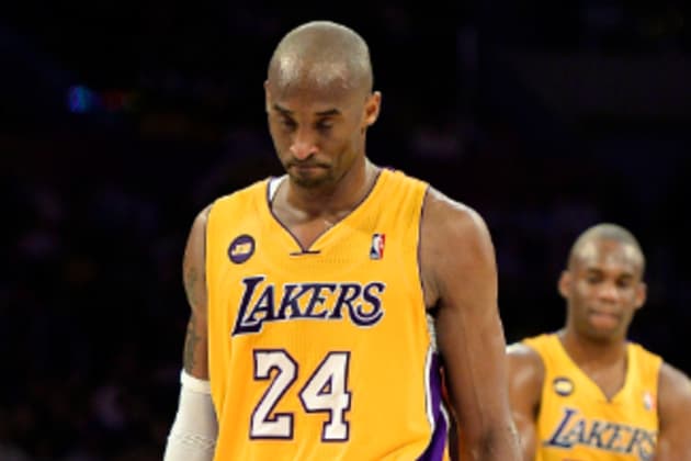 Kobe Bryant doesn't want mother to sell his past