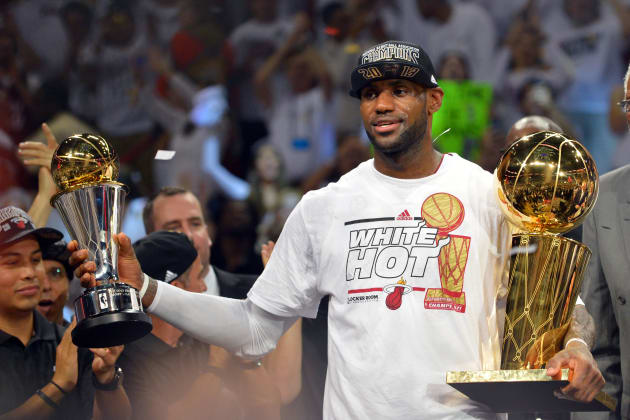 AUTO UDA LE25 LEBRON JAMES MIAMI HEAT 2013 BACK TO BACK FINALS MVP