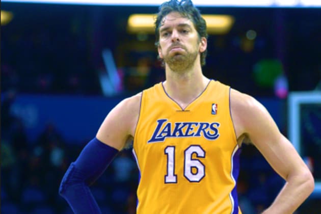 NBA Rumors: Lakers Close To Signing Earl Clark?