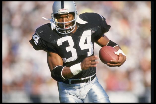 Bo Jackson makes video game history again with his first Madden cover