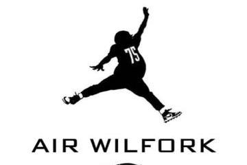 Patriots Dt Vince Wilfork Earns Air Wilfork Nickname After Blocking Fg Bleacher Report Latest News Videos And Highlights