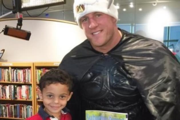 J.J. Watt visits heart patients at Texas Children's Hospital