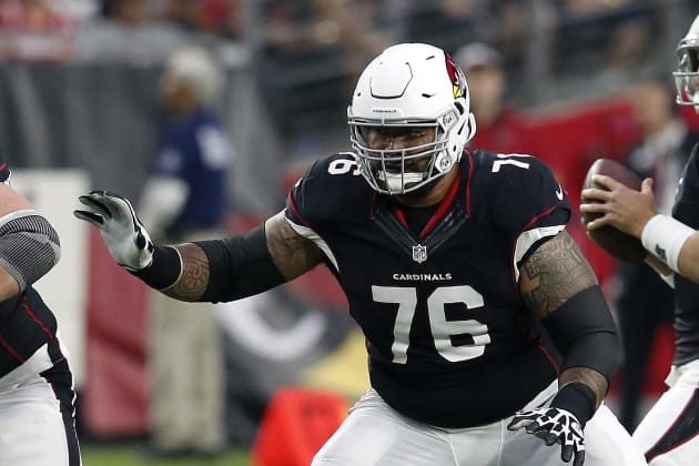 Mike Iupati Injury Updates on Cardinals Guard s Neck and Return