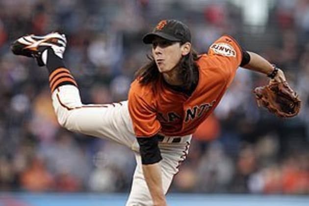 MySpace co-founder offers to pay for Giants to keep Lincecum