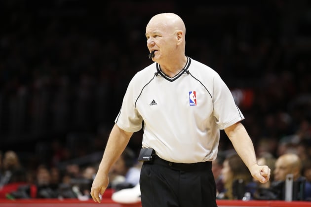 Nba referee discount uniform history