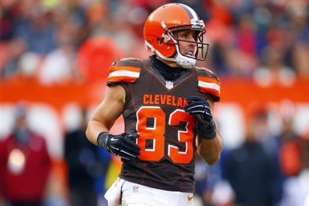 Brian hartline browns jersey hotsell