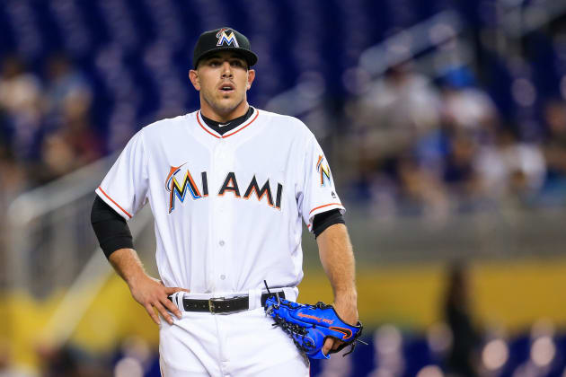 Miami Dolphins' Moment of Silence for Jose Fernandez (Video)