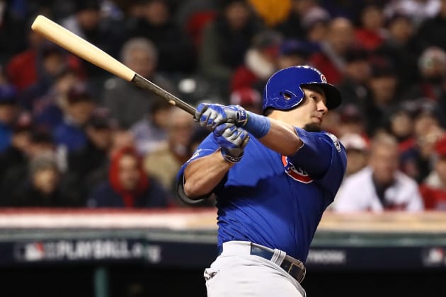 Cubs hero Kyle Schwarber showed off power swing in Cardinal Newman workout