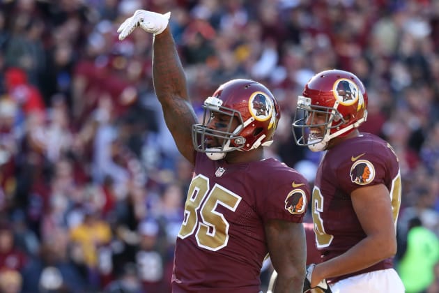 Vernon Davis, Redskins Agree to 3-Year Contract, News, Scores, Highlights,  Stats, and Rumors