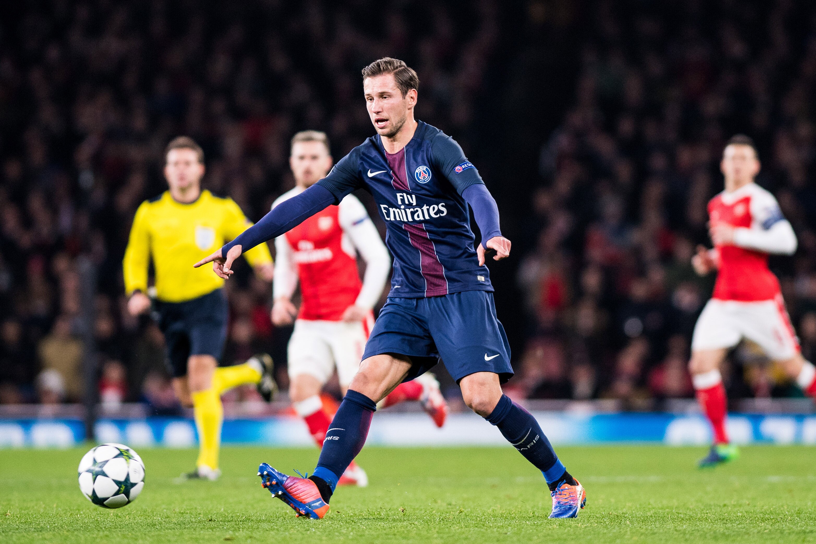 Grzegorz Krychowiak Signs Contract With West Brom Completes Loan From Psg Bleacher Report Latest News Videos And Highlights