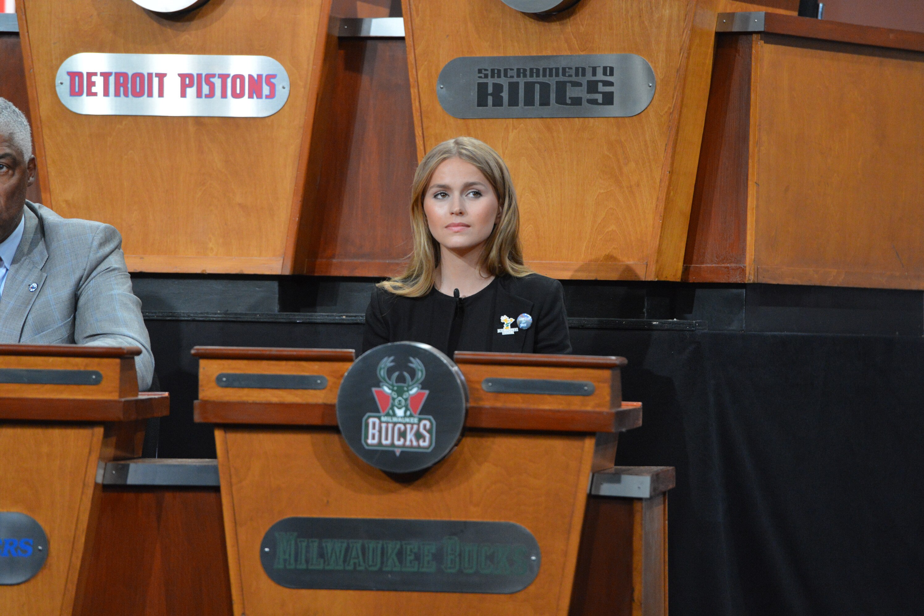 Bucks Co Owner Wes Edens Daughter Mallory Tells Tmz She Wants To Buy Knicks Bleacher Report Latest News Videos And Highlights