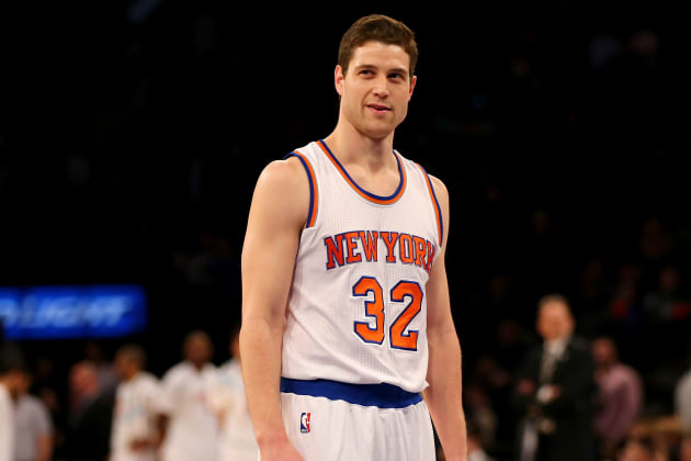 Jimmer Fredette sinks 92 of 100 three-pointers to raise money for charity