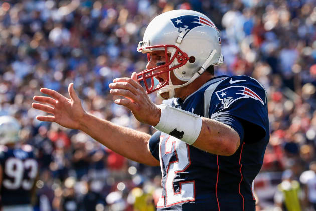 Tom Brady Ties Brett Favre, Peyton Manning for Most Regular-Season Wins by  QB, News, Scores, Highlights, Stats, and Rumors