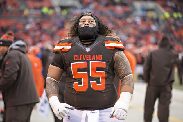 Danny Shelton Reportedly Traded to Patriots Browns Get