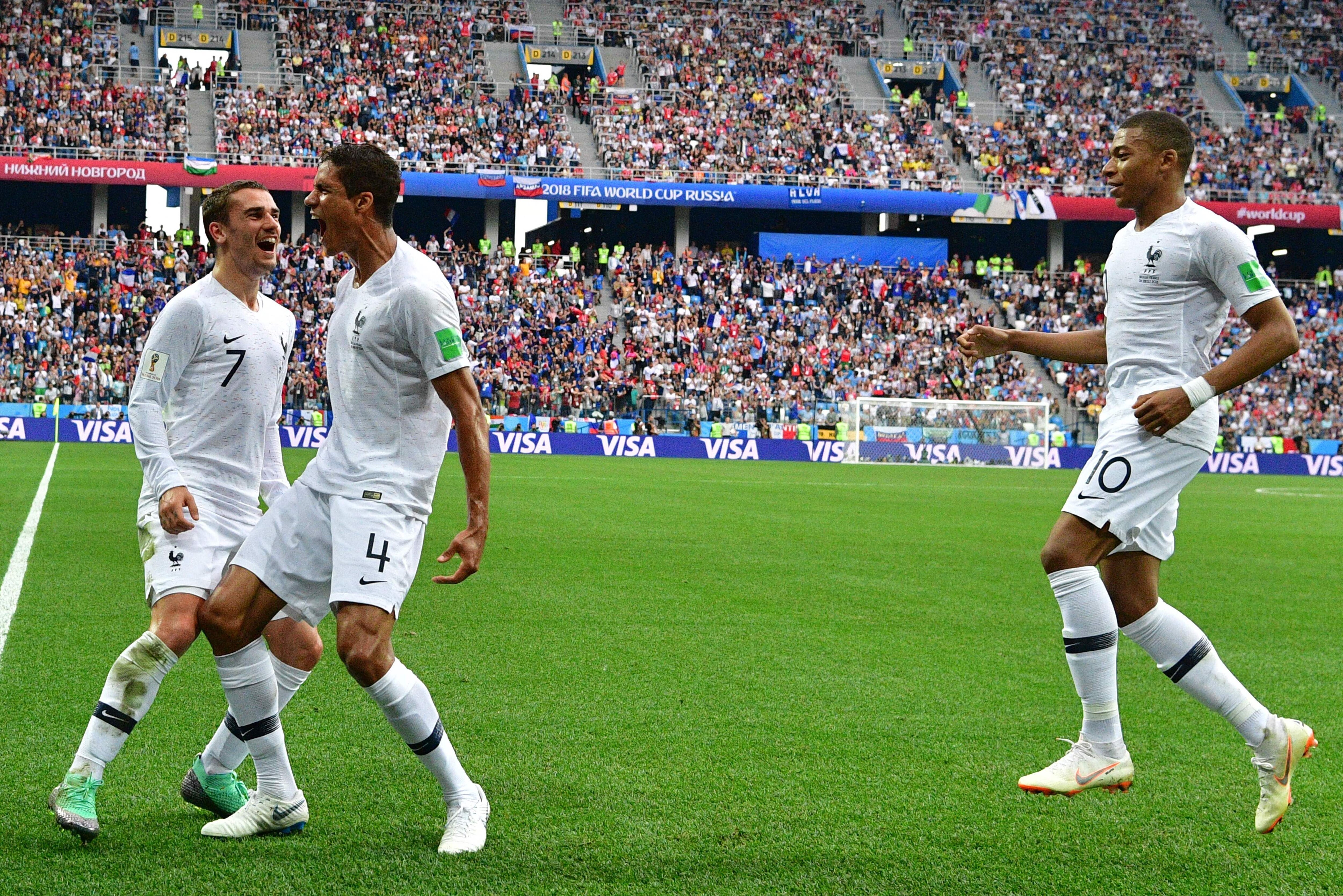 Raphael Varane Antoine Griezmann Goals See France Past Uruguay At World Cup Bleacher Report Latest News Videos And Highlights