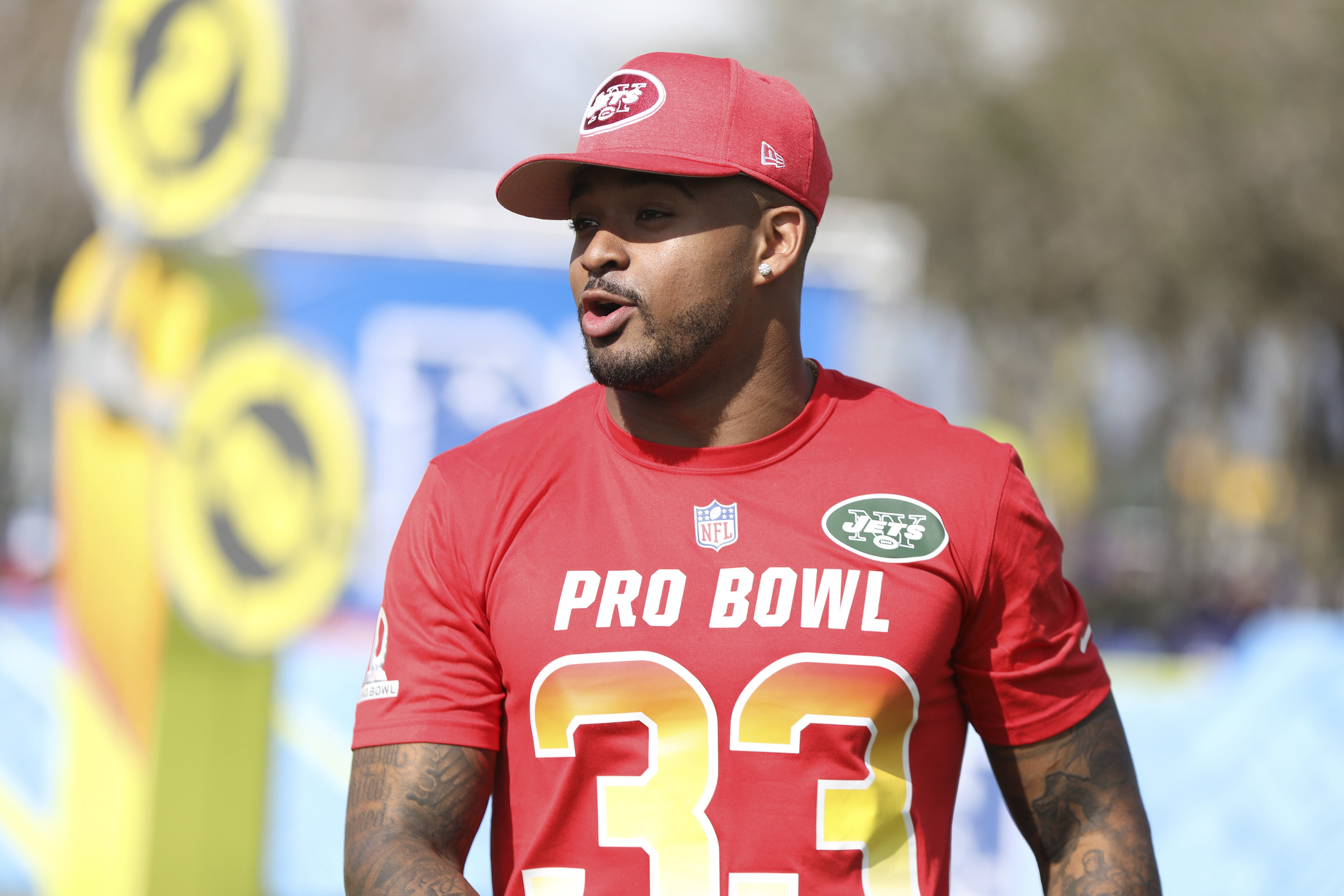 Patriots Say Mascot Not Hospitalized After Jamal Adams Tackle Bleacher Report Latest News Videos And Highlights