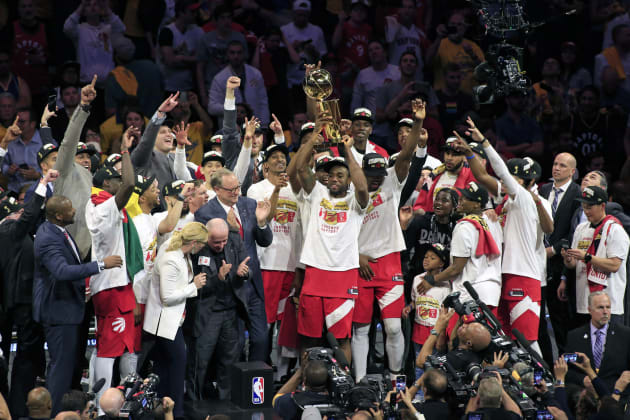 Stream discount raptors parade