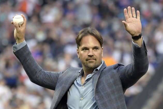 Mike Piazza Returning to the Dugout as Italian National Team