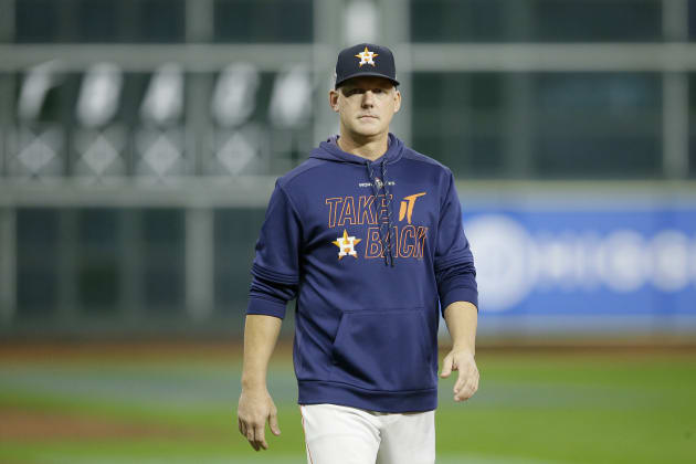 Brian McTaggart on X: Astros gold-themed jerseys for 2018   / X
