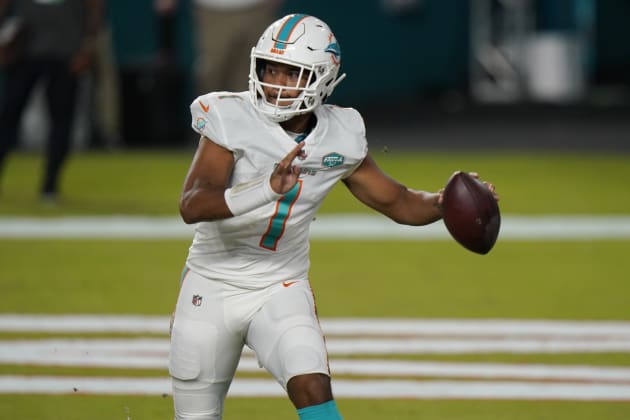 Tua Tagovailoa Rocks Ryan Fitzpatrick Jersey to Dolphins Presser, Offers  Major Praise for Fellow Quarterbacks - Dolphin Nation