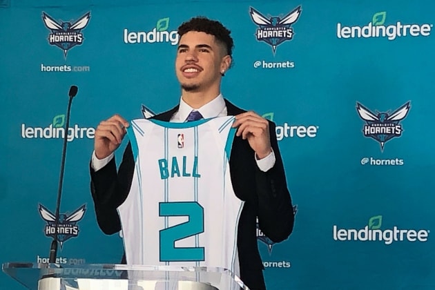 LaMelo Ball signs rookie contract with Hornets
